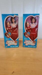 (2) Vintage Mattel The Heart Family Kiss and Cuddle Dolls