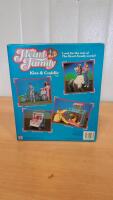 Mattel "The Heart Family Kiss & Cuddle" Doll Set - 3