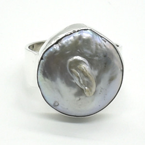 Silver Pearl(11.7ct) Ring