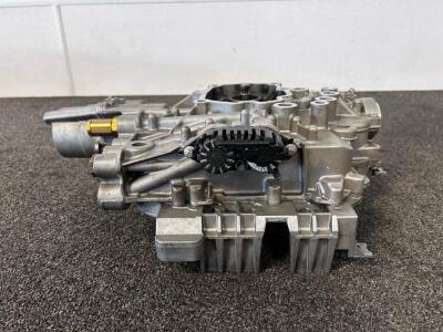 Mercedes-Benz Transmission Valve Body A 948 260 2463 for 7G-DCT