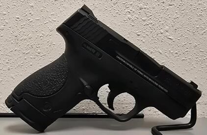 Smith & Wesson M&P 9 Shield, Semi-Automatic Pistol, 9mm, Serial HLW4672