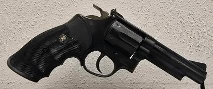 Taurus Model 66 Revolver .357 Magnum, Serial Number 5533, Black Finish, Rubber Grip