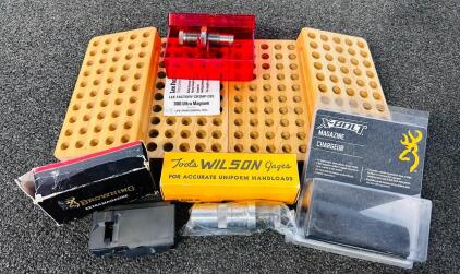 Lee Factory Crimp Die 300 Ultra Magnum, Wilson Chamber Type Bullet Seater (17 Javalina), X- Bolt Magazine Chargeur, Browning Magazine (Bar Mark II 270 Weatherby Magnum 3-Shot) And Reloading Blocks