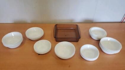 Pryex Baking Dish And Corelle Bowls