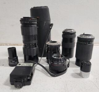 (1) Vivitar 75-205mm f/3.8 MC Macro Focusing Zoom Camera Lens W/Case And More