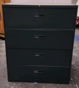 42"x 18"x 52&frac12;" (Green) 4-Drawer Filing Cabinet