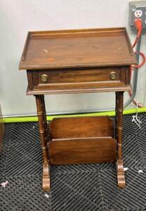 1970s Vintage Faux Bamboo Small Accent Table With Magazine Rack