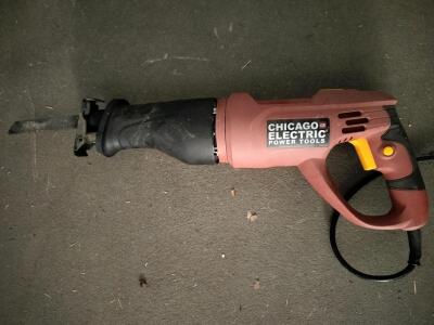 Chicago Electric 6 Amp Heavy Duty Variable Speed Rotating Handle Reciprocating Saw