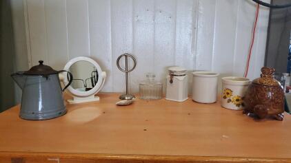 Assorted Home Decor