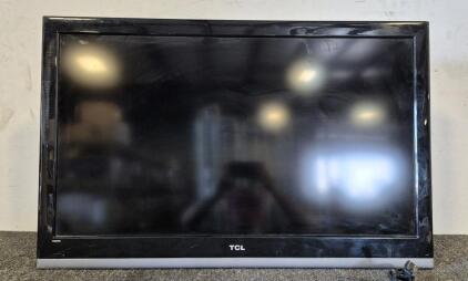 TCL TV (Works!) (38")