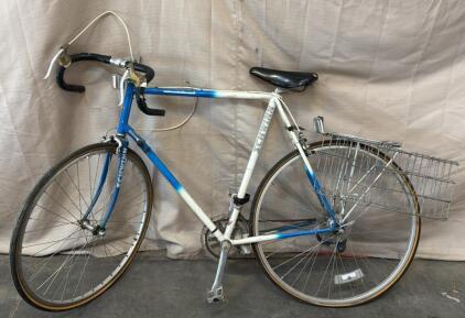 22&rdquo; Vintage Adult&rsquo;s Schwinn Biciycle