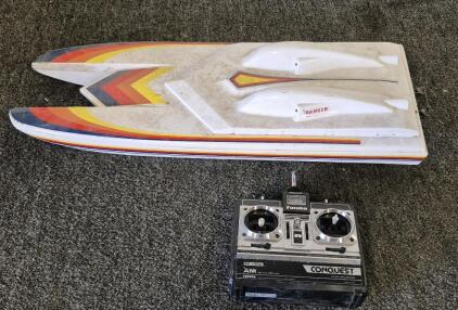 Vintage Tower Hobbies Marine Turbo Vee Electric Radio Controlled (RC) Boat and Its Corresponding "Conquest" Remote Control. (Unable to Test)