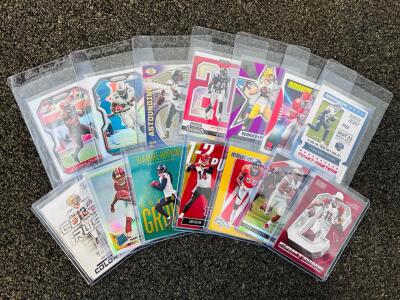 (14) Collectible Football Cards: Aaron Rodgers, DeAndre Hopkins, Andy Dalton, Bradley Chubb, Derrick Henry and Many Other Stars