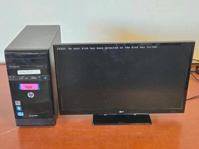 HP Pavilion P2-1107 Desktop PC & UpStar 24" TV/Monitor w/ Remote