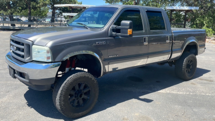 2003 Ford F-250 Super Duty - 7.3 Diesel - 4x4!