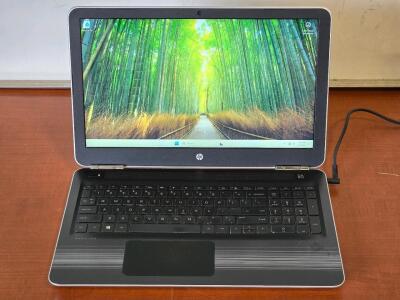 HP Pavilion 3168NGW 15.6" Touchscreen Laptop (Charger Not Included)
