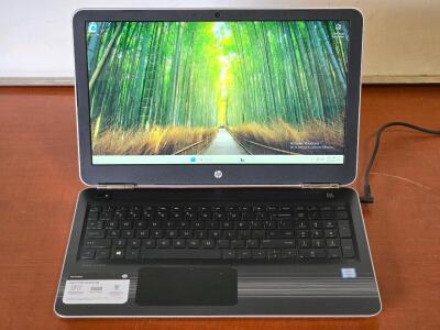 HP Pavilion 3168NGW 15.6" Touchscreen Laptop w/ Charger