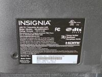 Insignia 24" Mountable TV w/ Remote - 5