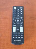 Insignia 24" Mountable TV w/ Remote - 7