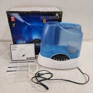 (1) Air-O-Swiss Ultrasonic Humidifier (1) Yaktrax Pro M