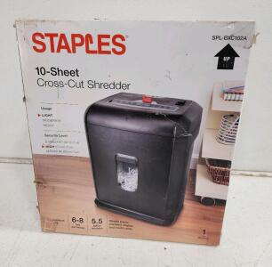 (1) Staples 10-Sheet Cross Cut Shredder
