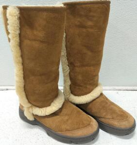 UGG Sunburst Tall Boots (women's 8)