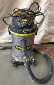 Stanley Wet-Dry Vac