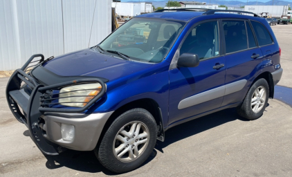 2002 Toyota Rav4 - 4x4!