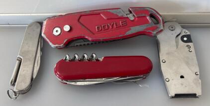 Doyle Professional Flip Utility Knife, Victorinox Swiss Army Knife, Folding Utility Knife Box Cutter, And Multipurpose Pocket Knife