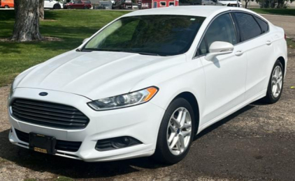 2016 FORD FUSION - BLUETOOTH - RUNS WELL