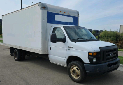 2017 FORD E-350 17FT BOX VAN