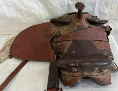 Vintage Western Style Leather Saddle