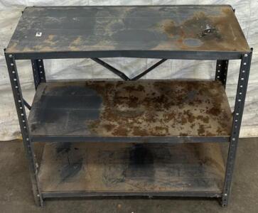 Small Metal Shelving Unit / 12&rdquo; L x 29.5&rdquo; W x 30&rdquo; H