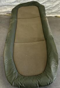 Collapsible Carp Fishing Lounger / 76&rdquo; L x 30&rdquo; W x 12&rdquo; H