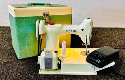 Vintage 1966 Singer Featherweight Sewing Machine (221k) With Portable Green Case, Works Great And In Great Condition.