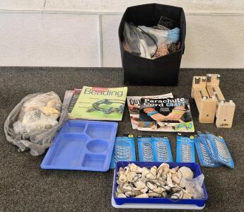 Craft Bundle! (2) Parachute Cord Books, Bag Of Parachute Cord, (3) Beading Books, (2) Bracelet Makers, (7) Book Rings, Craft Tray, Lots Of Shells!