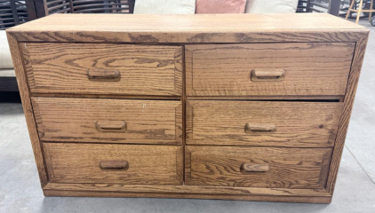 (1) 6-Drawer Wooden Dresser 28&rdquo;Tx48&rdquo;Wx17&rdquo;D