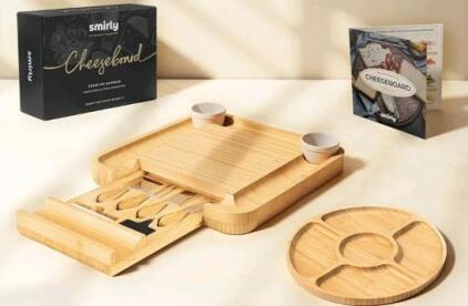 (1) Smirly Charcuterie Board Set <br/>