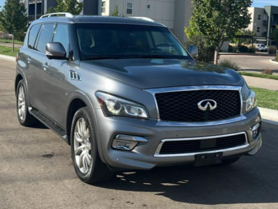 2017 INFINITI QX80 - 4X4! SUNROOF!