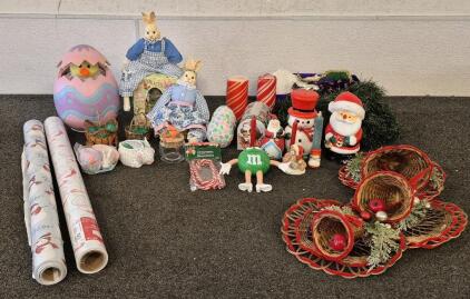 Christmas/Easter Bundle! Candles, Home Decor, Wrapping Paper, Snow Globe, Light Up Garland (Works), Ornaments, And More.