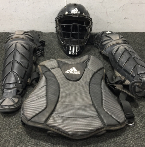 adidas medium catcher's combo set