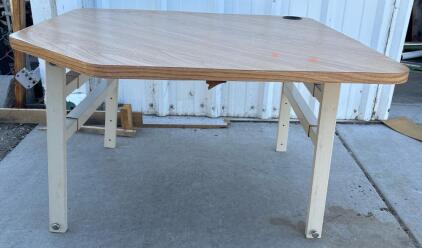 Wooden Table With Metal Base (Disassembled) H 2&rsquo; 1&rdquo; W 3&rsquo; 6&rdquo; L 3&rsquo; 6&rdquo;