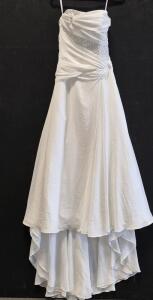 Beautiful Wedding Dress From Bliss Boutique (Size 10)