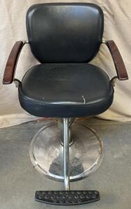 Modern Black Barbershop Chair