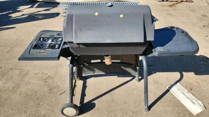 Char-Broil Big Easy Gas Grill, 3 Burners, Side Burner, 475 Sq In