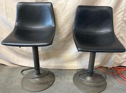 (2) Adjustable Bar Stools H 2&rsquo; 8&rdquo; W 1&rsquo; 5&rdquo; L 1&rsquo; 3.75&rdquo;