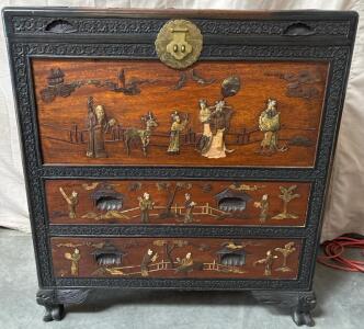 Beautiful Chinese Antique Dresser H 3&rsquo; 4&rdquo; W 2&rsquo; 11&rdquo; L 1&rsquo; 6&rdquo;