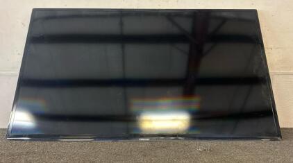 (1) Samsung TV With Mount