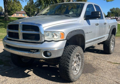 BANK REPO - 2004 DODGE RAM 2500 - 4X4!