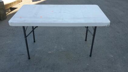 4ft Folding Table